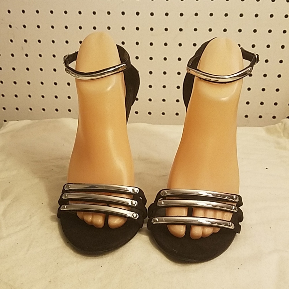 Express Black And Siver Strappy Heels. - Picture 3 of 8